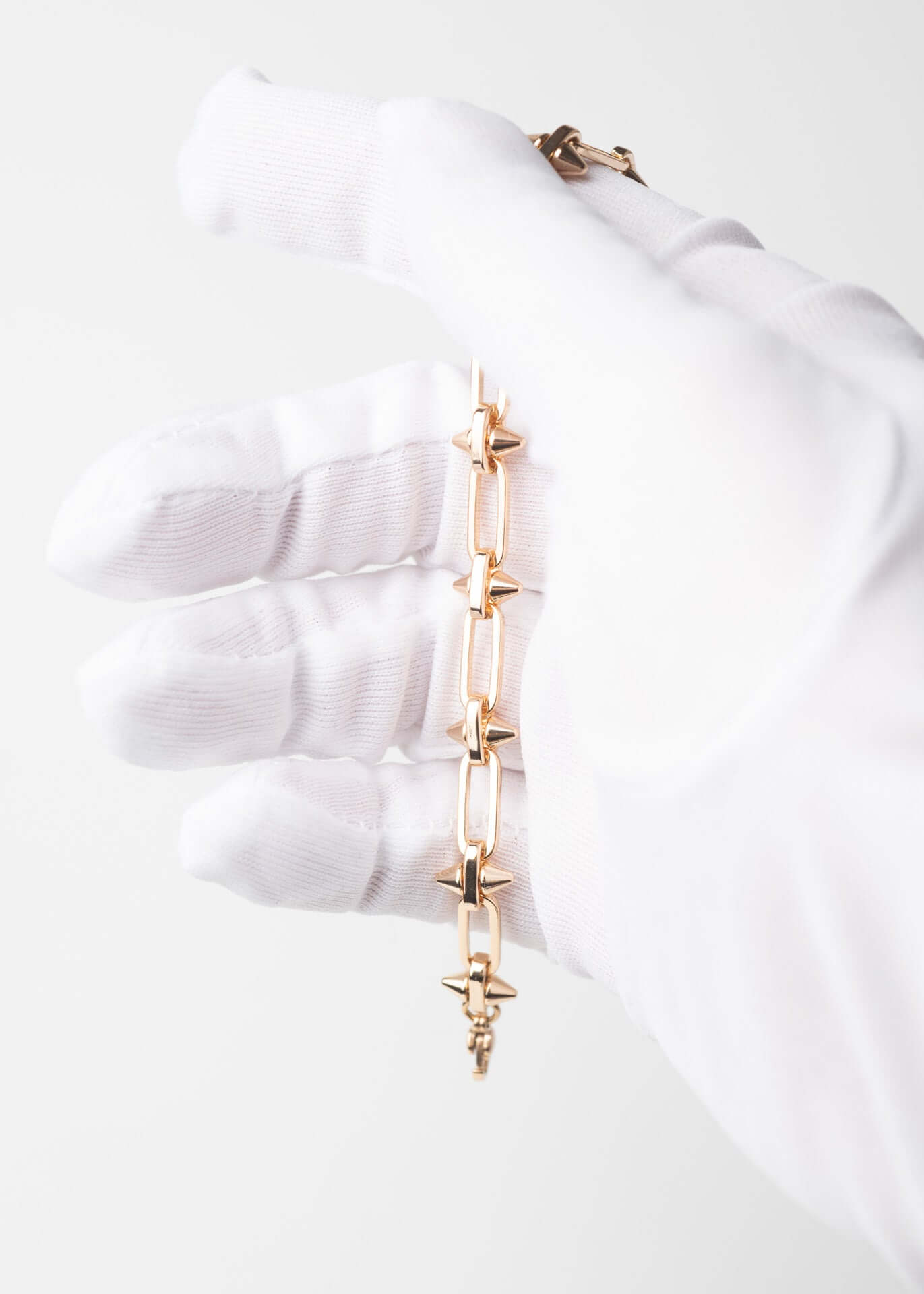 030 armband